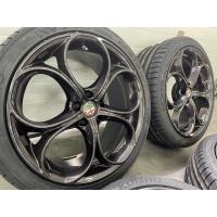 Альфа ромео джулия колёса летние 225 / 40r19 255 / 35r19 kumho новые