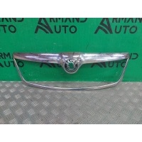 Окантовка решетки радиатора Skoda Octavia 2 A5 (1Z) 2008-2013 1Z0853661A739, 1z0853661a
