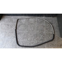 1j3867365c уплотнитель дверь левая volkswagen гольф iv 3d 1998 год