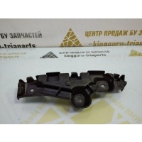 Кронштейн бампера Renault Sandero 2 5S_ до Рестайлинг 2013-2018 622233582R
