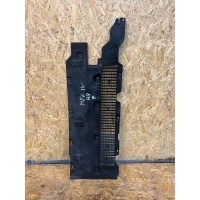 Плита крышка шасси правый renault megane iv хэтчбек 748142239r
