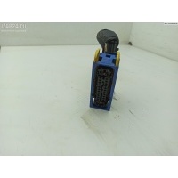 Разъем (фишка) проводки Renault Laguna II (2001-2007) 2005 1379208