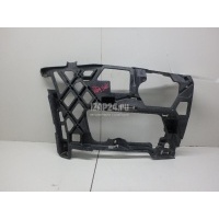 Кронштейн переднего бампера правый VAG Golf VII (2012 - 2020) 5G0807724D