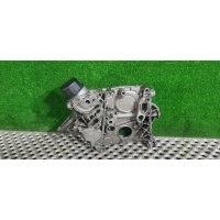 Крышка двигателя передняя Mercedes E W210 2001 R 611 015 08 02
