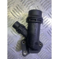 Фланец (тройник) системы охлаждения BMW 5 E60/E61 2006 2247744
