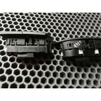 Кнопка центрального замка Mercedes ML GL 164 R 251 (1319) MERCEDES BENZ M-Class|GL-Class|R-Class W164|X164|W251 2008 A2518200910,A2518201010