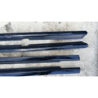 Молдинг стекла двери задней Мерседес МЛ ML 164 (86A21) MERCEDES BENZ M-Class W164 2007 A1646904780,A1646904880,A1646905580,A1646905680