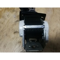 Ремень безопасности центральный Мерседес 204 W204 (80C17) MERCEDES BENZ C-Class W204 2010 A2048603386,A2048600085