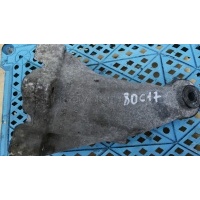 Кронштейн двигателя правый Mercedes W204 C207 W212 W218 (80C17) MERCEDES BENZ C-Class|E-Class|CLS-Class W204|W212|W218 2010 A6512233504,A6512233404
