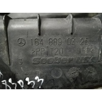 Пыльник крыла переднего мерседес ML W164 (83P33) MERCEDES BENZ M-Class W164 2009 A1648890425