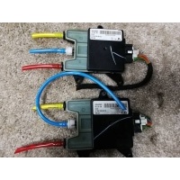Клапан подкачки сиденья Мерседес ML GL 164 W251 (83P33) MERCEDES BENZ M-Class|GL-Class|R-Class W164|X164|W251 2009 A1649100075,A1649100075,A0009105202,A2129100475,A0009105102, A0008006778