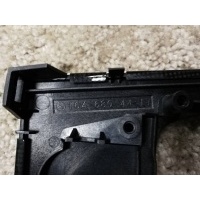 Накладка центральной панели консоли Мерседес МЛ ML 164 (83P33) MERCEDES BENZ M-Class W164 2009 A1646804417