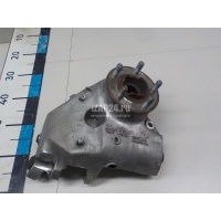 Кулак поворотный задний левый Land Rover Discovery Sport 2014 LR076286
