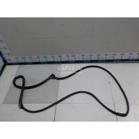 Уплотнитель двери Toyota Hilux 2015 678610K151
