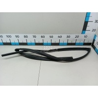 Уплотнитель стекла двери Toyota Hilux 2015 681410K090