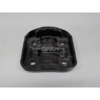 Кронштейн рессоры Toyota Hilux 2015 48046KK010