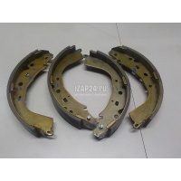 Колодки барабанные к-кт Toyota Hilux 2015 044950K160