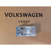 Крепление крепление левый volkswagen touran ii 16 - 5ta813745