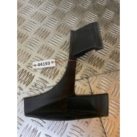 Накладка петли багажника правая Volkswagen Touareg 2002-2010 2008 7L6867438F