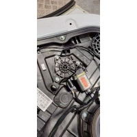 Моторчик стеклоподъемника задний правый Hyundai Tucson 3 2017 83460d7000