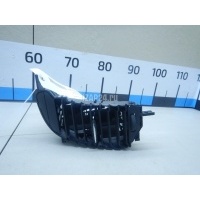 Дефлектор воздушный Renault Captur (2013 - 2019) 687604547R