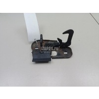 Крючок капота VAG Panamera 2016 1T0823480A