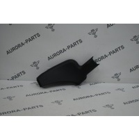 Накладка петли крышки багажника RH Land Rover Range Rover Velar L560 2017 LR092476