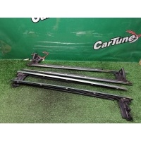 Молдинги стекол Mercedes-Benz CLS W219 2005 A2197200124, 2197200224, 2197300124, 2197300224