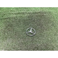 Эмблема крышки багажника Mercedes-Benz CLS W219 2005 A2197580058