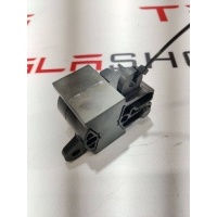 Корпус высоковольтной батареи Tesla Model 3 2019 1097615-00-C,1526573-00-A