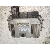 Блок управления двигателем Renault Megane 2 2003 8200705747