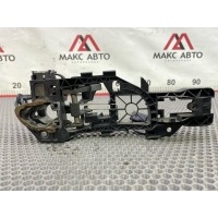 Б/У крепление ручки двери (кронштейн) Volkswagen Passat CC B6 2009 3C0837886, <strong>-Б/У Детали сняты с АВТОМОБИЛЯ</strong>