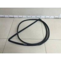 Уплотнитель двери Toyota Toyota Land Cruiser Prado (J150) 2009> 6787260130