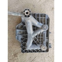Полка аккумулятора (площадка АКБ) Volkswagen Polo4(2001-2009) 2007 6Q0915331