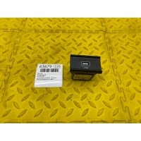 Порт USB Kia Sportage QL 96120D9600