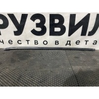 уплотнитель стекла двери правый Volvo FH4 82178206