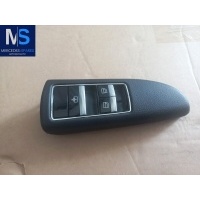 Блок управления стеклоподъемниками Mercedes S W221 2009 A2218709510,2218709510