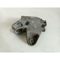 Кронштейн двигателя Renault Laguna 2 2005 8200475182