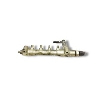 топливная рампа Opel Astra J 2009 97376271
