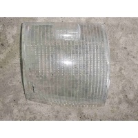 Поворотник левый Volkswagen Transporter T4 2000