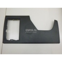 Накладка декоративная Renault Duster II 2021 689211084R
