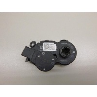 Моторчик заслонки отопителя Renault Duster II 2021 277422579R
