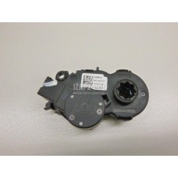 Моторчик заслонки отопителя Renault Duster II 2021 277323440R
