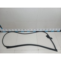 Уплотнитель двери Toyota ES 2018 6786233140