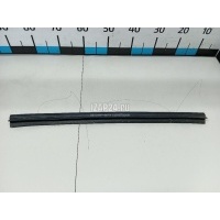 Уплотнитель двери Toyota ES 2018 6788733060