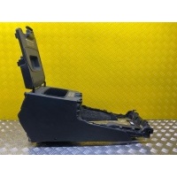 Подлокотник Lexus LX 570 2007-2012 2010 8852060391, 4454102070