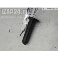 Кронштейн радиатора Volkswagen Passat B5+ (GP) 2002 8d0260900