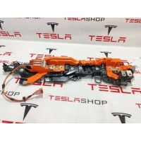 Прочая запчасть Tesla Model 3 2019 1095888-00-S,1109683-00-K