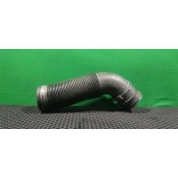 Патрубок воздушного фильтра Volkswagen Golf 3 1995 1H0 129 627 AP