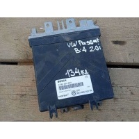 Блок управления двигателем Volkswagen Passat B4 1995 037906022FN,0261203202
